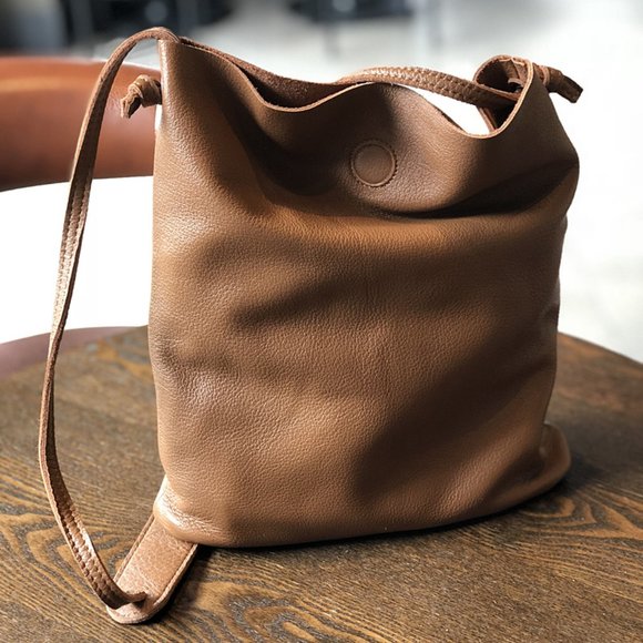 Women\'s handbag fashion handbag
